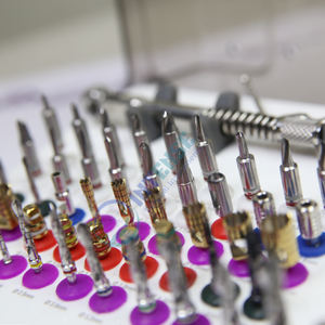 Kit de Cirugía Dental Premium INTENSE de 50 Piezas, Brocas Trepanadoras, Instrumentos de Titanio, Juego de Destornilladores con Trinquete - Product Image 2