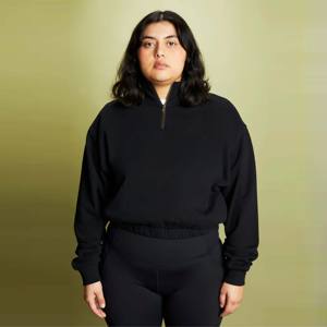 Warm <b>Women</b> Funnel Neck Zip <b>Black</b> Sweatshirt - Soft and Comfortable Zip-Up Pullover with High Funnel Neck for Extra Warmth - Product Image 3