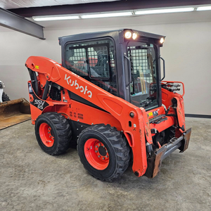 Chargeuse compacte Kubota prête à être expédiée avec livraison rapide de qualité supérieure, modèle à roues fermé, composants du moteur principal - Product Image 2