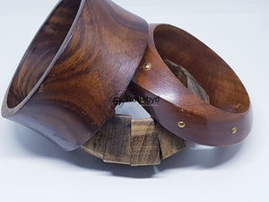 กำไลไม้ที่เป็นมิตรกับสิ่งแวดล้อมเครื่องประดับธรรมชาติสำหรับแฟชั่นที่ยั่งยืนและไลฟ์สไตล์สีเขียวโดย tradebyd - Product Image 2