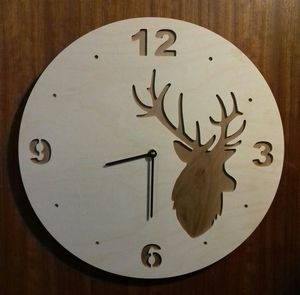 Horloge murale créative en résine avec une fonction à quartz et une alarme pour élever n'importe quel espace mural Vente en gros - Product Image 2