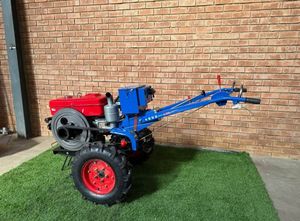 Tractor agrícola nuevo y económico de 2 ruedas con cultivadores, listo para envío mundial a precios económicos. Tractores agrícolas de 2 ruedas de alta demanda. EE. UU. - Product Image 3