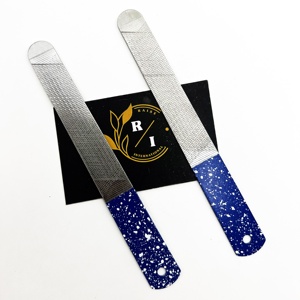 Lime-ongles luxueux en acier inoxydable à revêtement de couleur écologique pour femmes Kit d'outils de manucure et de pédicure avec logo personnalisé avec emballage en boîte - Product Image 1