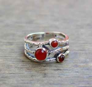 Bague élégante faite à la main en argent sterling massif 925 avec pierres précieuses en cornaline naturelle, cadeau parfait de bohème délicat - Product Image 2