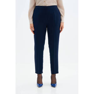 Pantalones de traje azul marino para mujer con cintura elástica en la parte trasera - Product Image 4
