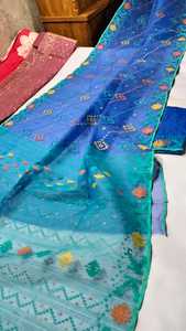 Exclusif Deshi Dhakai Jamdani Sharee Qualité Supérieure pour Femme JAMDANI FABRIC Bleu ROUGE VERT Doré Bleu Ciel du Bangladesh - Product Image 4