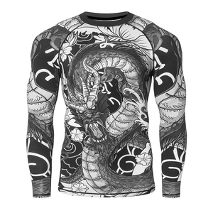 เสื้อรัดกล้าม MMA แขนยาวทุกขนาด ผลิตอย่างมืออาชีพ ราคาขายส่ง ผลิตจากโพลีเอสเตอร์ 100% แห้งเร็ว ป้องกันแบคทีเรีย - Product Image 3