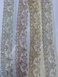 Ribete de Encaje Ecológico Bordado con Cuentas Tradicionales de Lujo con Perlas y Lentejuelas para Decoración de Novias y Prendas - Product Image 3