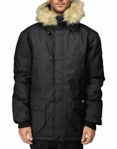 Vêtements d'hiver Indemand pour hommes Parka coupe-vent à fermeture éclair Vêtements d'extérieur personnalisés Veste à capuche en fourrure durable avec patchs personnalisés - Product Image 1