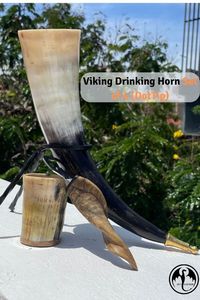 Taza de cerámica de cuerno vikingo festivo hecho a mano para hidromiel y cerveza para fiestas navideñas y alegrías navideñas - Product Image 6
