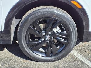 Buick Enclave GX Sport Touring AWD 2024 - Product Image 5