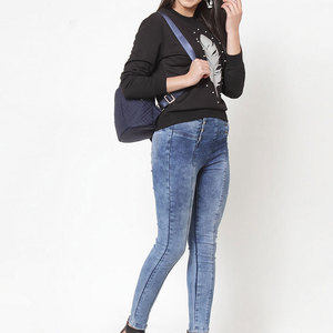 Sudaderas transpirables ecológicas de secado rápido para mujer Logotipo frontal lavado ácido Ropa informal cálida de invierno Personalizable Hecho en Pakistán - Product Image 5