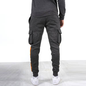 Conjunto Deportivo Informal de Tela Sólida con Tejido Flexible, Ligero y Ecológico para Comodidad en Clima Frío - Product Image 4