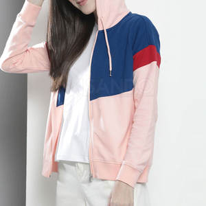 Sweat à capuche zippé pour femme Offre Spéciale Matériau doux de haute qualité Streetwear décontracté avec col à capuche pour l'hiver - Product Image 2