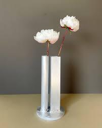 Vase à fleurs unique de style moderne Décoration de la maison de luxe en métal de qualité supérieure pour les mariages pour les exportateurs - Product Image 4