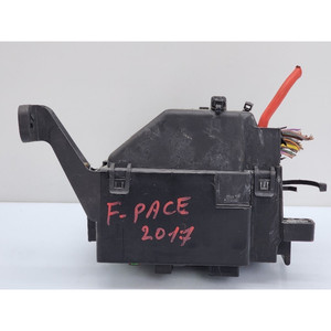 CENTRALINE FUSE DOOR AND BODY COMPUTER JAGUAR F-Pace Series GX7314A067BA AJ200D/204DT diesel 1999 (16>20) - Product Image 2