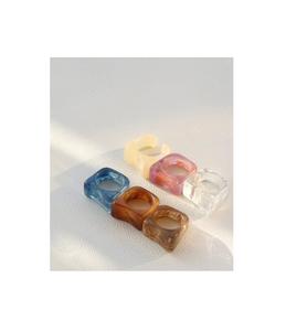 Servilleteros de resina hechos a mano con material de alta calidad y diseños exquisitos para cenas familiares o eventos de lujo - Product Image 1