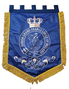 El banner de la logia muestra un banner ceremonial para la Junior Grand Orange Lodge of Ireland, banners bordados. - Product Image 1