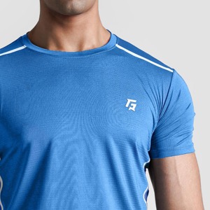 T-shirt bleu Overland Run 100% polyester, tissu tricoté respirant, style décontracté et élégant avec motif imprimé numérique, coupe ajustée courte - Product Image 6