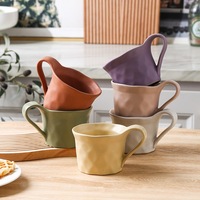 Tasses à café et à thé en céramique et porcelaine, style artisanal, surface émaillée mate, taches sous-émaillées, texture texturée, résistantes à la chaleur, pour usage en café