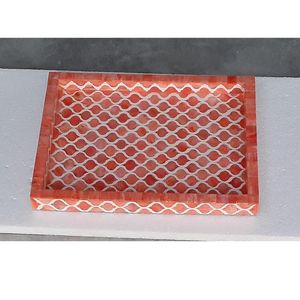 Plateau MOP unique avec des accents de motifs de coquillages faits à la main offrant un attrait visuel distinctif pour les espaces de vie modernes - Product Image 2