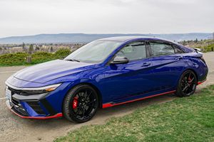 2024 ELEN-TRA N Low Mileage Sound Engine Automatic Transmission <b>Panoramic</b> Sunroof LED lights Ready to Ship - Product Image 3