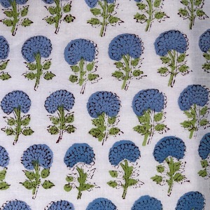 Petite trousse de maquillage en coton matelassé fait main style bohème avec impression en blocs Cadeaux de voyage personnalisés pour femmes - Product Image 2