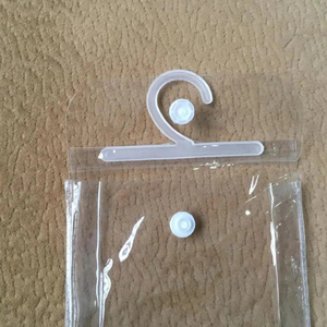 ถุงพีวีซีแบบแขวน 3 ด้าน พร้อมกระดุมแป๊กและหูแขวน - Product Image 4