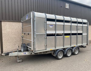 Vente en gros 3 essieux 60 tonnes bétail semi-remorque avec mur de clôture meilleure qualité prix d'usine vente chaude bétail camion de transport - Product Image 3