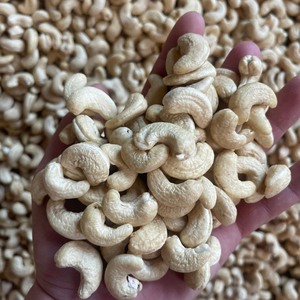 Noix de cajou d'origine vietnamienne W180 W240 W320 Noix de cajou séchées Kaju Badam SANTIGO - Product Image 1