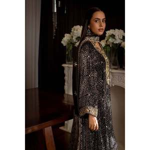 Conjuntos de Trajes para Mujer de Adele - Product Image 5