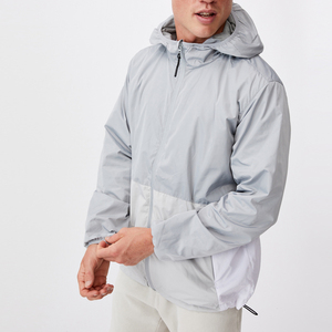 Veste coupe-vent d'hiver pour hommes avec logo personnalisé veste épaisse avec poche zippée pour vêtements de randonnée vente en gros - Product Image 3