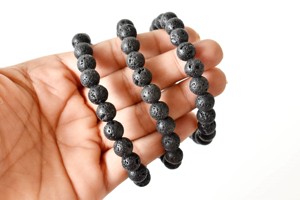 Pulsera de Cuentas de Lava Natural de Alta Calidad de 8mm, Clásica para Parejas, para Sanación, Meditación y Joyería de Aniversario - Product Image 4