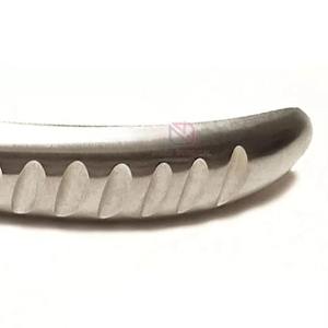 Coupe-ongles en acier inoxydable de haute qualité |   Outil de beauté réutilisable de qualité supérieure pour les doigts et les orteils |   Marque JIMED SURGICAL |   Marque privée - Product Image 3