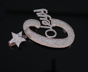 Colgantes y dijes de letras de Hip Hop totalmente helados, diamantes de moissanita de oro macizo de 10kt con certificación GIA para fiestas - Product Image 3