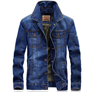 Veste en jean bleu pour homme, col montant, logo frontal, 100% coton, design le plus récent, fabrication sur mesure et vente en gros - Product Image 4