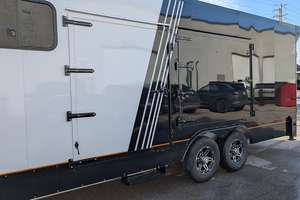Remorque de transport de marchandises en aluminium 8,5x22 pieds, 9990 GVWR, à double essieu, avec porte rampe en V, pour le transport de véhicules et d'équipements, à vendre - Product Image 4