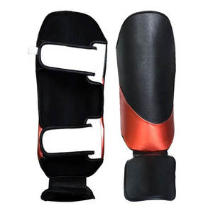 Espinilleras de alta calidad fabricadas en Pakistán, diseño de logotipo personalizado, espinilleras profesionales de boxeo al por mayor - Product Image 2