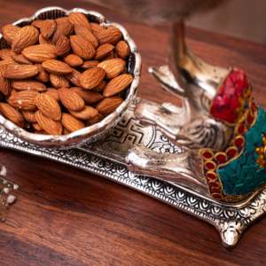 Caja de lujo Upside Trunk Elephant para servir frutos secos en Diwali con detalles de cuarzo mandarina y lapislázuli - Product Image 5