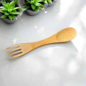 Cuchara de bambú natural para servir comida, cucharas de madera hechas a mano convenientes al por mayor de Vietnam - Product Image 3