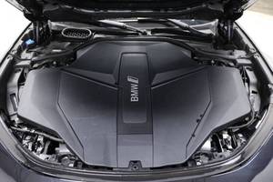 BMW i7 xDrive60 AWD xDrive60 2023, sedán de 4 puertas, autos usados en buen estado a la venta - Product Image 5