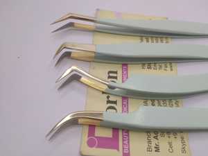 Pinzas de extensión de pestañas con punta de fibra de acero inoxidable, puntas chapadas en oro recubiertas de Color, volumen antimagnético semicurvo Curvo - Product Image 3