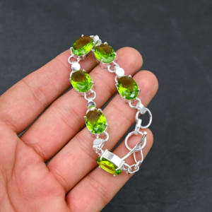 กำไลข้อมือหินเพอริโดต์สีเขียวแอปเปิ้ลขนาด10X14มม. งานแฮนด์เมดทรงรีชุบเงินและ925 5-หินหรูหราได้รับการรับรอง IGI 7-8 - Product Image 3