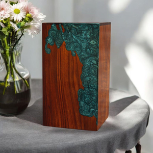 Urne funéraire personnalisée en palissandre indien Boîte à cendres en bois pour animaux de compagnie/adultes Urnes funéraires en bois avec motifs personnalisés - Product Image 3