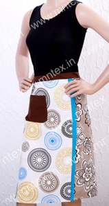 Delantal de sarga de algodón de cocina de color personalizado de diseño caliente de venta directa de fábrica India para uso diario para mujeres - Product Image 2