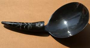 Cuchara de Cuerno de Búfalo, Artículo Más Vendido, Ecológica, Apta para Lavavajillas, Utensilios para Ensaladas, Cocina Casera, Hecha en India - Product Image 4