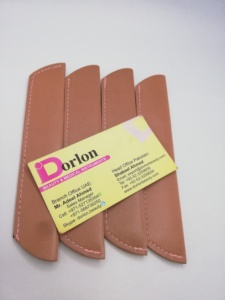 Pinzas de pestañas con logotipo personalizado de último estilo nuevo y hermoso escalfador de PU de alta calidad con material de acero inoxidable sostenible - Product Image 3