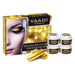 Vaadi Herbals Gold Facial Kit-Feuilles d'or 24 carats, huile de souci et de germe de blé, extrait de zeste de citron 70 gms