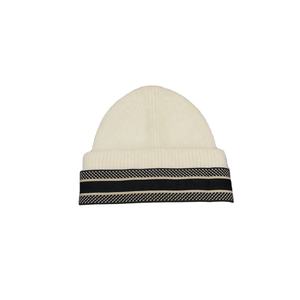 Fabricante Cuff Beanie Knit Hat 2024 Knit 100% Acrylic Beanie Two Tone Beanie With Custom Leather Patch Logo - Product Image 6