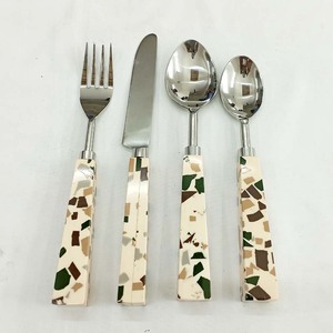 Nouvel arrivage de couverts Cutipol Gold Set de couverts Accessoires de cuisine et de restauration Cuillère Fourchette & Couteau Brillant Set de couverts - Product Image 3